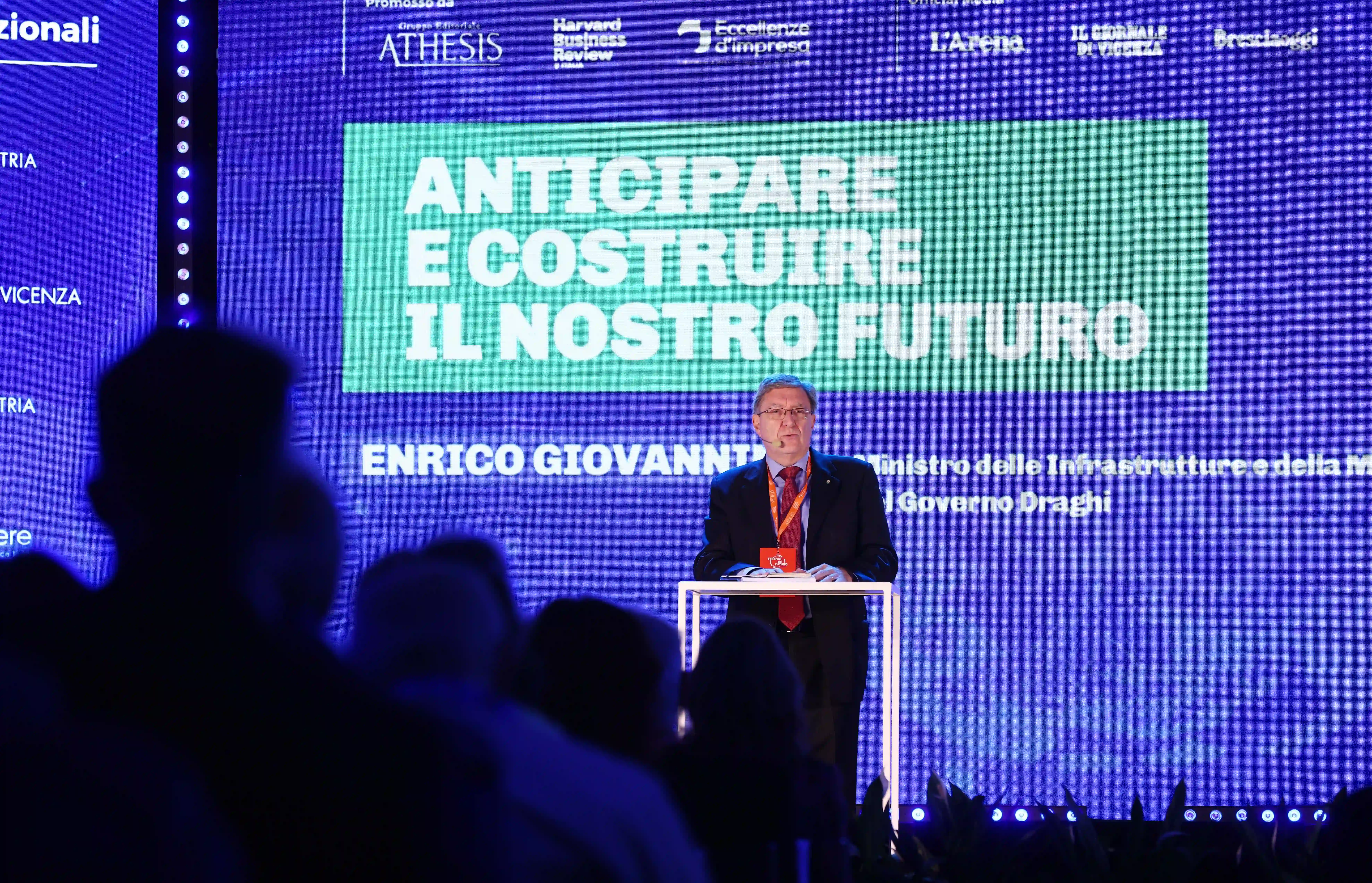 Enrico Giovannini، الشريك المؤسس والمدير العلمي لـ ASviS